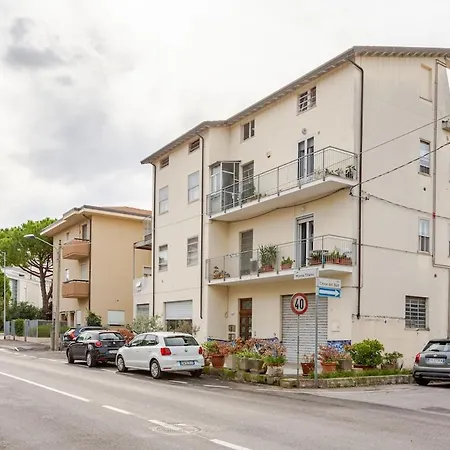 Palacongressi Center *